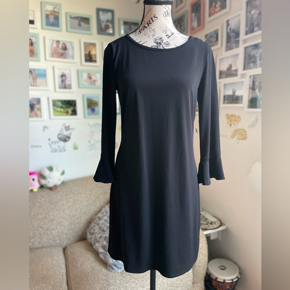 Laundry by Shelli Segal Black Bell Sleeve Dress
